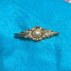 Vintage pin/brooch
